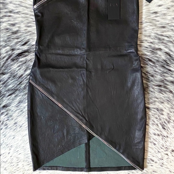 RTA LILOU OFF-SHOULDER LEATHER ZIP DRESS SZ 6-8 - Picture 7 of 8
